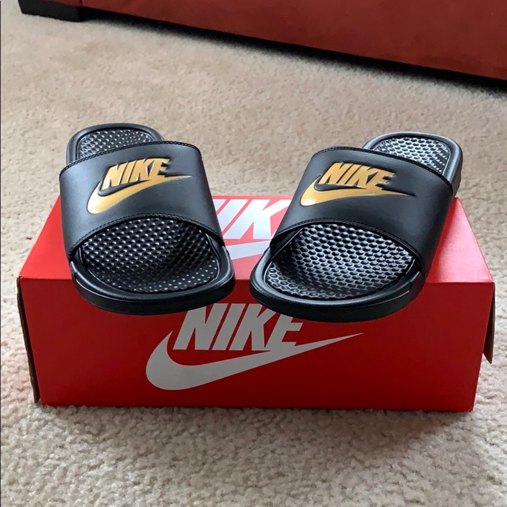 *NEW* Black and Gold Metallic Nike Slides